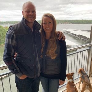 Meet your Posher, Cara